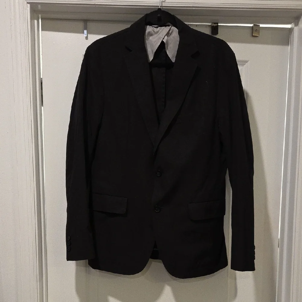 Hugo Boss Black Two-Button Notch Lapel Blazer Size 38R!